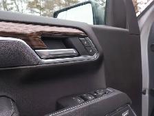2025 Chevrolet Silverado 1500 LT Trail Boss- Heated Seats - Photo 17