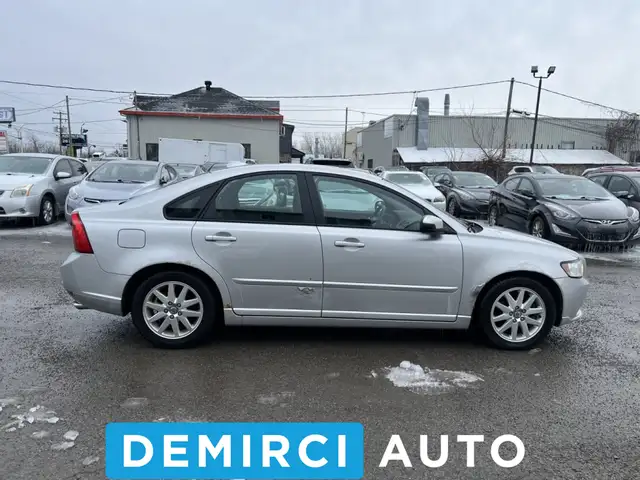 2009 Volvo S40 T5AWDTOIT OUVRANTSIEGES CHAUFFANTSCUIR - Photo 9