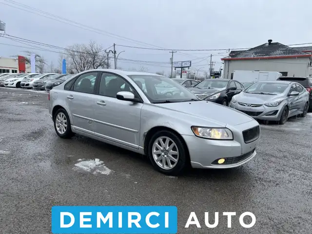 2009 Volvo S40 T5AWDTOIT OUVRANTSIEGES CHAUFFANTSCUIR - Photo 10