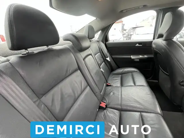 2009 Volvo S40 T5AWDTOIT OUVRANTSIEGES CHAUFFANTSCUIR - Photo 28