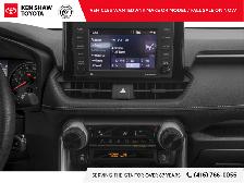 2022 Toyota RAV4 LE - Photo 7