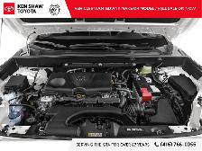 2022 Toyota RAV4 LE - Photo 9