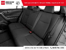 2022 Toyota RAV4 LE - Photo 10