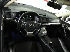 2017 Lexus CT 200h No Accident Leather Sunroof Heated Seats - Photo 10