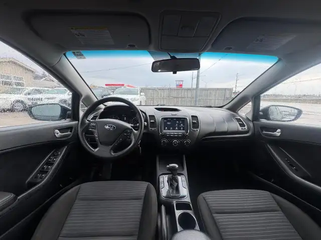 2017 Kia Forte LX, NO ACCIDENTS, FUEL SAVER, CERTIFIED - Photo 9