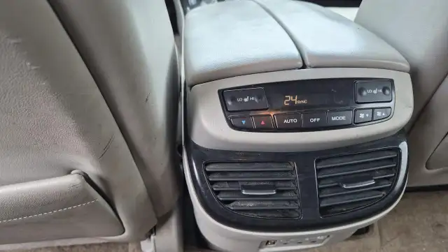 2008 Acura MDX Elite Pkg, RUNS AND DRIVES WELL, AS IS, RUSTY - Photo 12