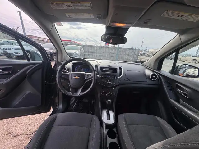 2015 Chevrolet Trax LS, AUTO, 4 CYL, 2 SETS WHEELS, ONLY 153KMS, - Photo 12