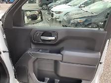 2022 Chevrolet Silverado 1500 Custom - Photo 17