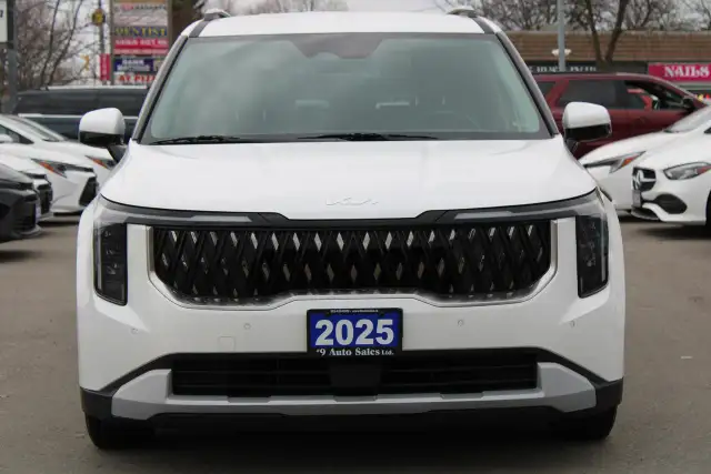 2025 Kia Carnival LX - Photo 4
