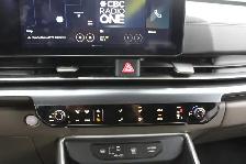 2025 Kia Carnival LX - Photo 11