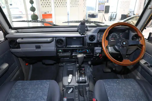 2000 Toyota Land Cruiser 70 SERIES 1HZ 4.2L DIESEL AUTO - Photo 13