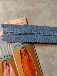 New Old stock 20' zippers over 20 different colours 20 for 10.00 - Photo 6