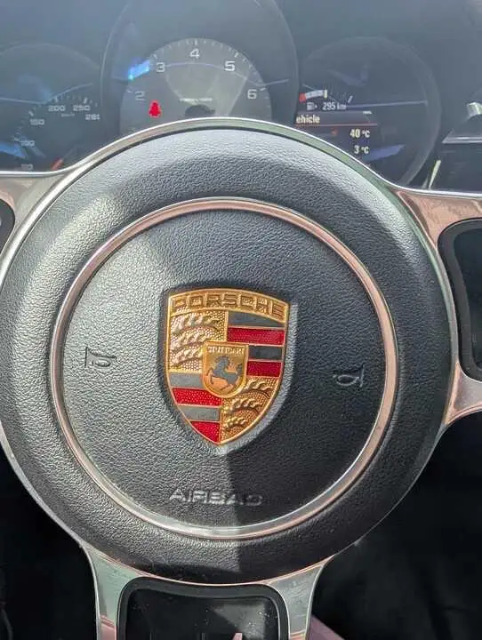 2016 Porsche Macan S - Photo 3