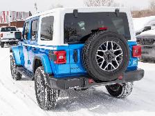 2026 Jeep Wrangler Sahara - Photo 3