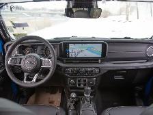 2026 Jeep Wrangler Sahara - Photo 11