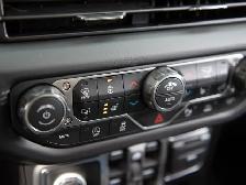 2026 Jeep Wrangler Sahara - Photo 20