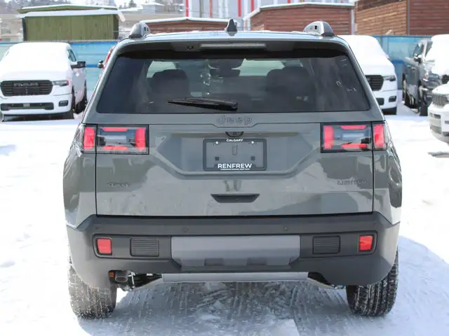 2026 Jeep Cherokee Laredo - Photo 4