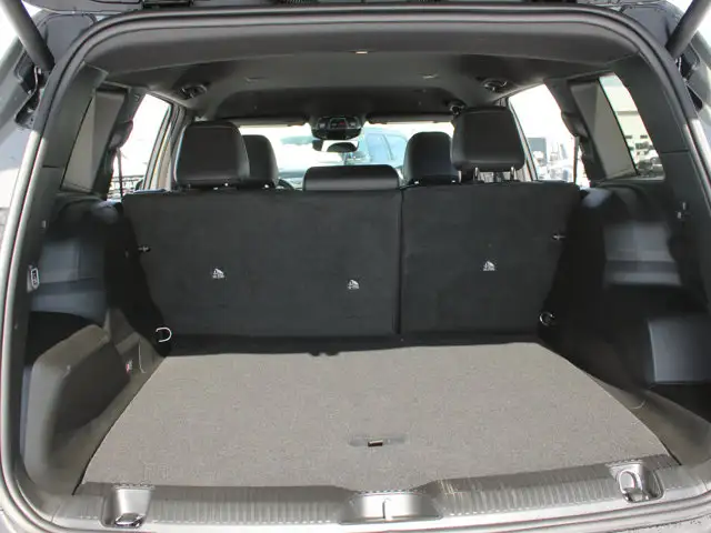 2026 Jeep Cherokee Laredo - Photo 11