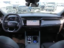 2026 Jeep Cherokee Laredo - Photo 15