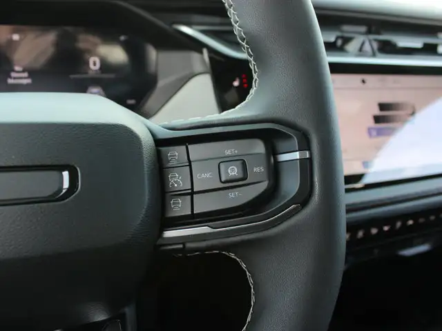 2026 Jeep Cherokee Laredo - Photo 18