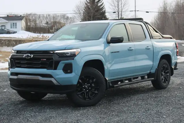 2025 Chevrolet Colorado Z71 4WD (2.7L Turbo) Midnight