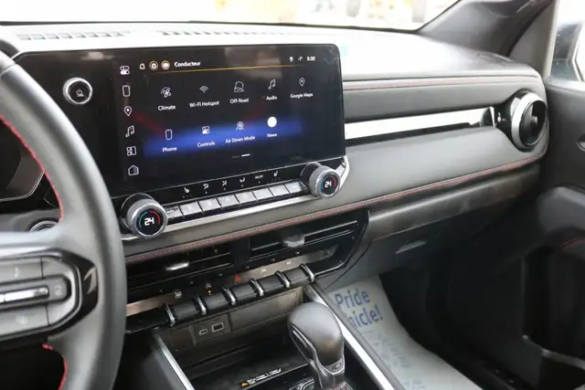 2025 Chevrolet Colorado Z71 4WD (2.7L Turbo) Midnight - Photo 10