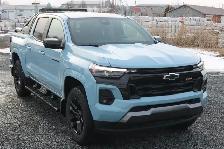 2025 Chevrolet Colorado Z71 4WD (2.7L Turbo) Midnight - Photo 12