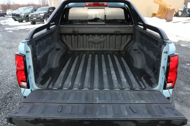 2025 Chevrolet Colorado Z71 4WD (2.7L Turbo) Midnight - Photo 17