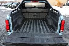 2025 Chevrolet Colorado Z71 4WD (2.7L Turbo) Midnight - Photo 17