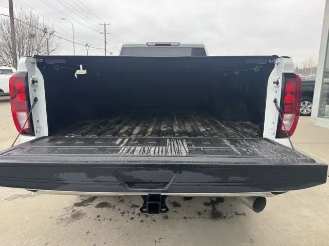 2025 GMC Sierra 3500HD SLE - Photo 5