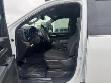 2025 GMC Sierra 3500HD SLE - Photo 10