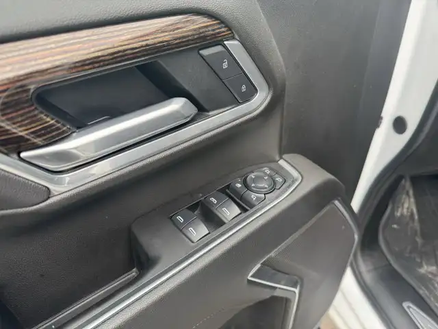 2025 GMC Sierra 3500HD SLE - Photo 11