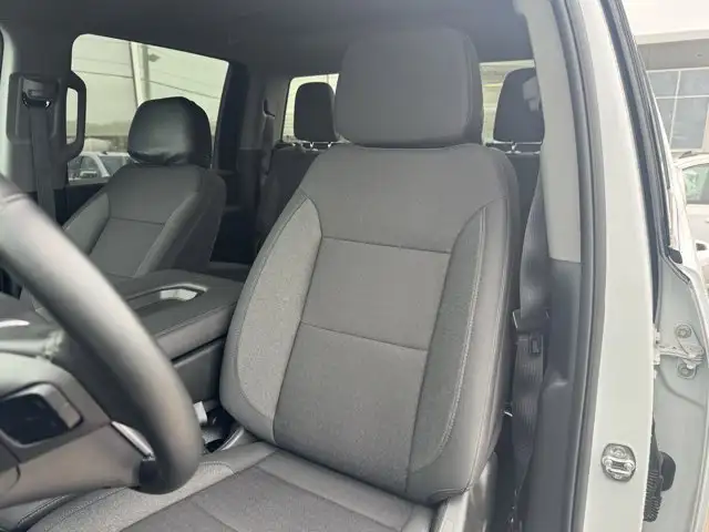 2025 GMC Sierra 3500HD SLE - Photo 20