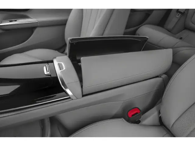 2024 Mercedes-Benz EQE - Photo 10