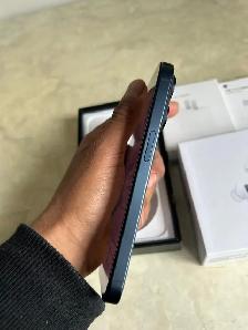 iPhone 15 Pro 128gb 89% batt Airpods/Fast Charger/Delivery - Photo 5