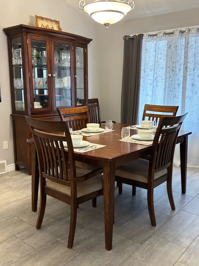 NEW PRICE!  Dining Table, Chairs, China Cabinet - Photo 3