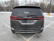 2023 Chrysler Pacifica Hybrid Pinnacle 2WD for sale - Photo 5