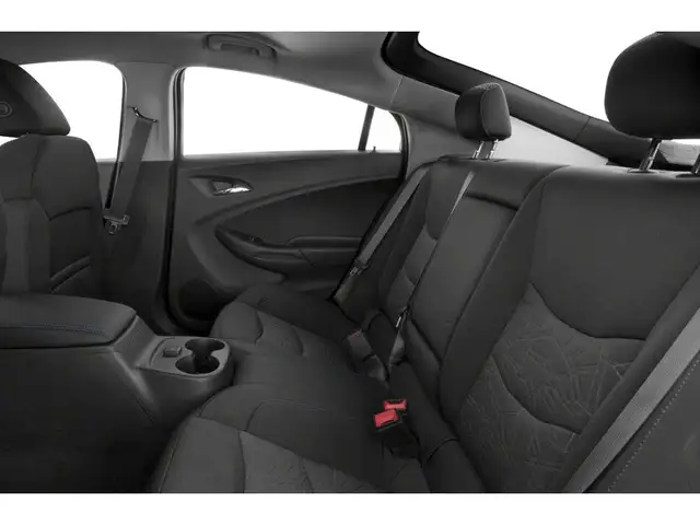 2018 Chevrolet Volt LT - Photo 9
