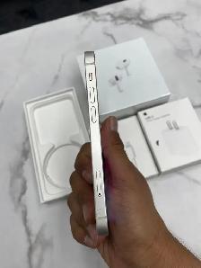 IPHONE 12 256GB (Changed battery) Airpods pkg/Delivery - Photo 4