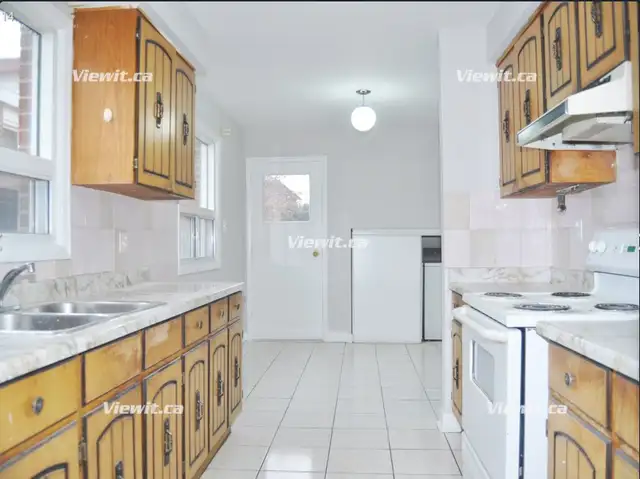 3 Bedroom unit in main house - Photo 9