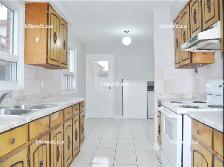 3 Bedroom unit in main house - Photo 9