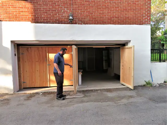 Storage Space, Heated, Private, 165 feet, for Rent in Côte-Vertu - Photo 3