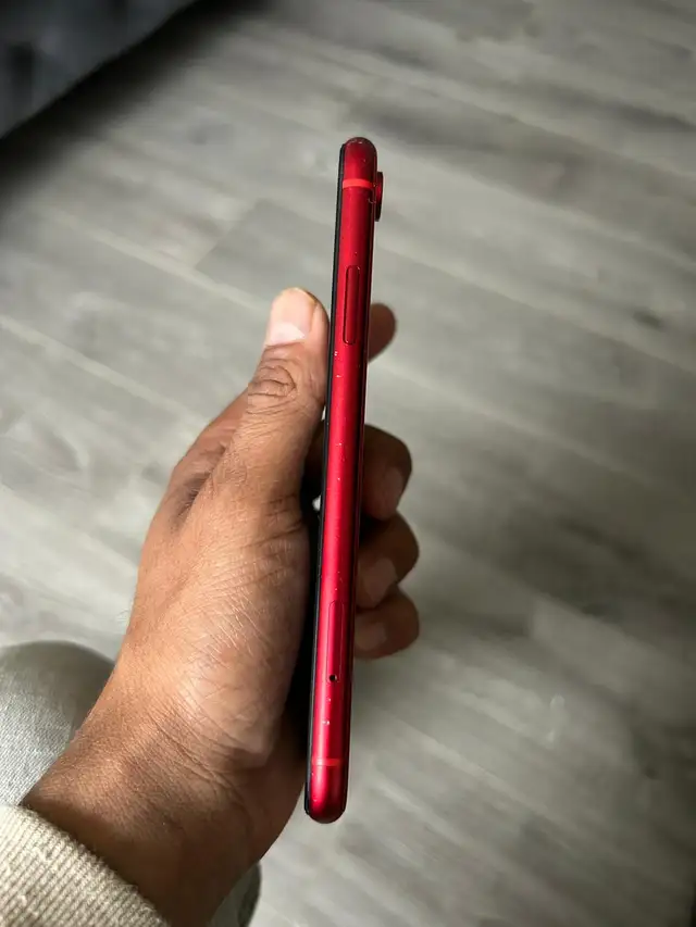 iPhone XR 256GB Unlocked - Photo 3