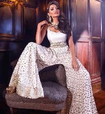 Lehnga Saree for Rent