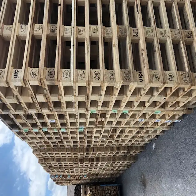 large quantity euro pallet for sale 905-670-9049 toronto pallet