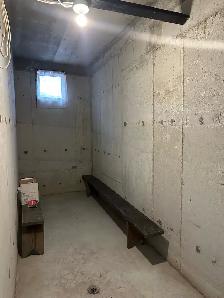 Large 2 Bedroom Bsmt –$2100 Utilities/Parking –Dufferin/Eglinton - Photo 10