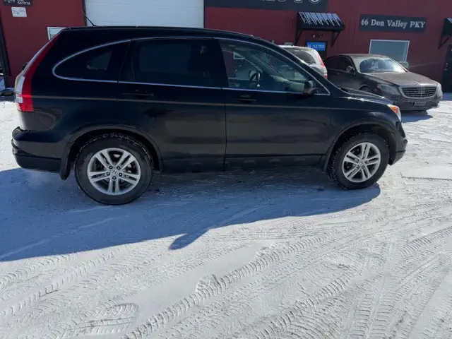 2011 Honda CR-V EX Remote Start Brand New Safety only 125km