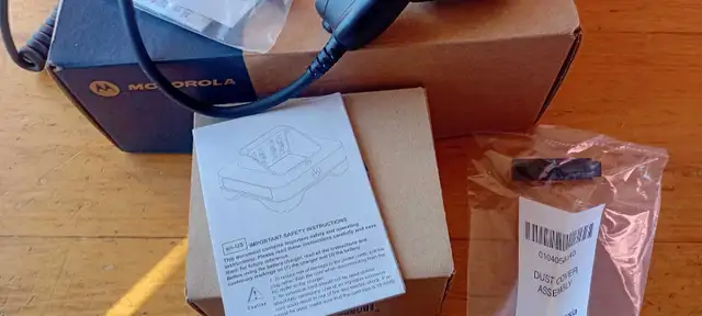 Motorola XPR3500E NEW. Complete. - Photo 2