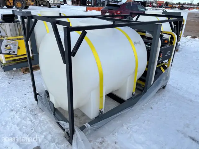 4000 PSI Industrial Hot Water Pressure Washer   Tank