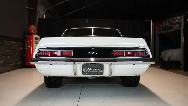 1969 Chevrolet Camaro - 427, 4 speed, Power Steer, Power Disc - Photo 19